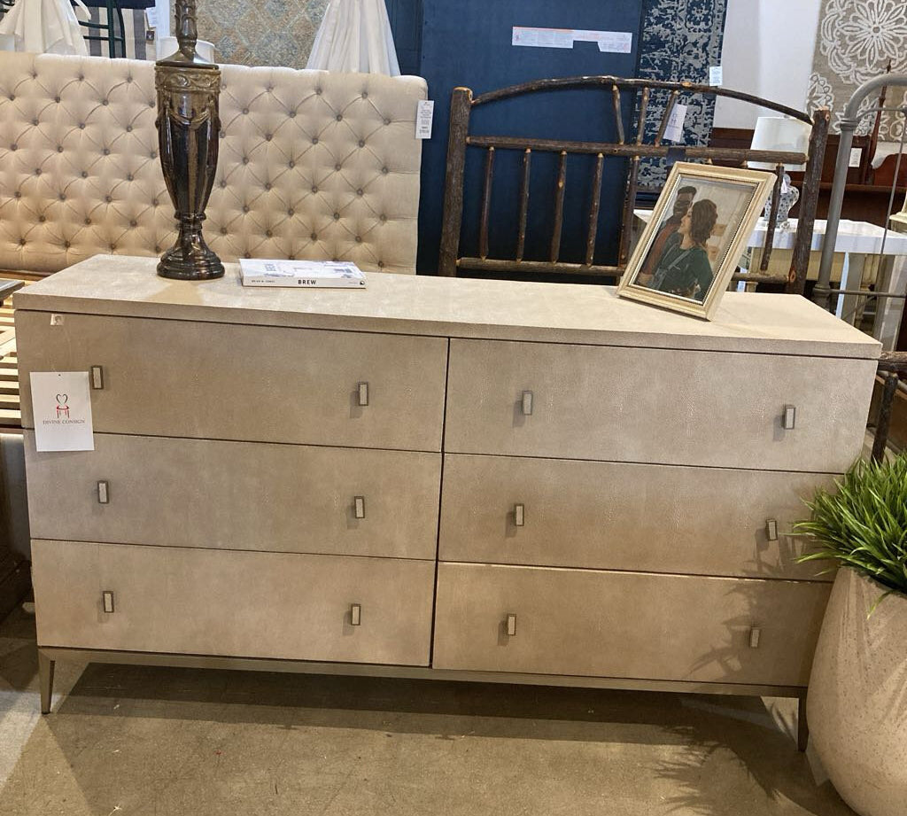 Mitchell Gold & Bob Williams Solange 6-Drawer DRESSERS/CHESTS 62w18d34.5h