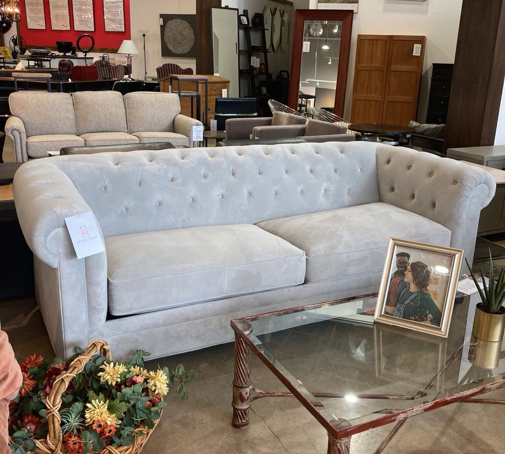 Martha Stewart Velvet Chesterfield SOFA Gray 92w38d32h