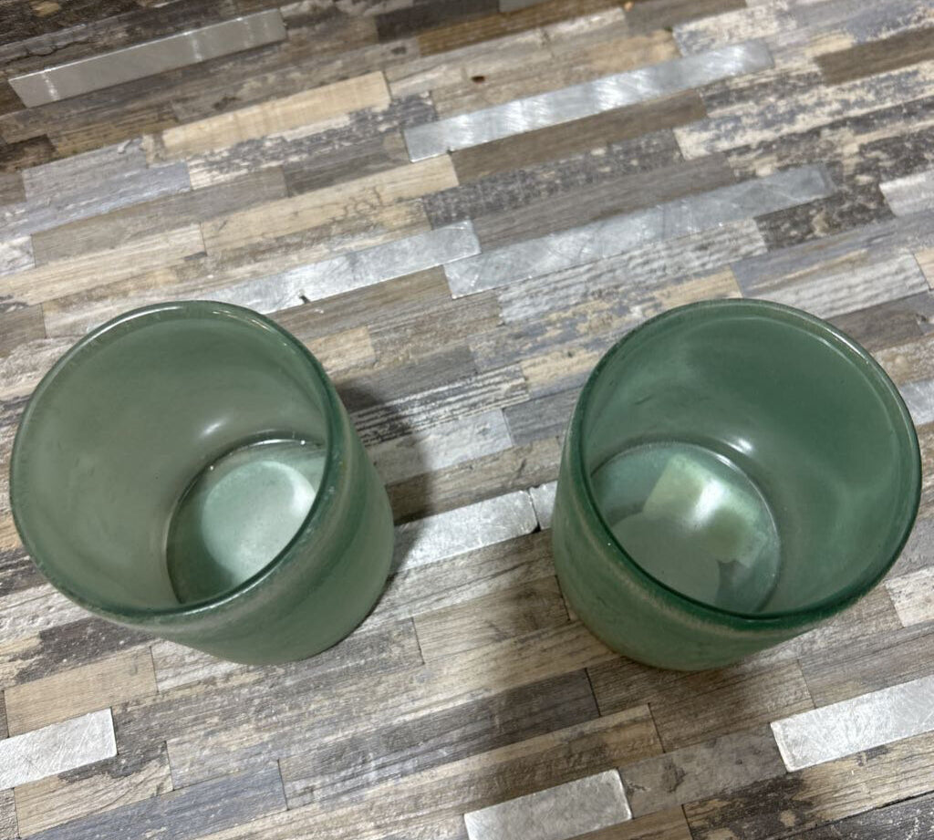 Pottery Barn Set Of 2 Montauk Frosted Handcrafted Glass Hurricane Holder ACCESSORIES 3d4h