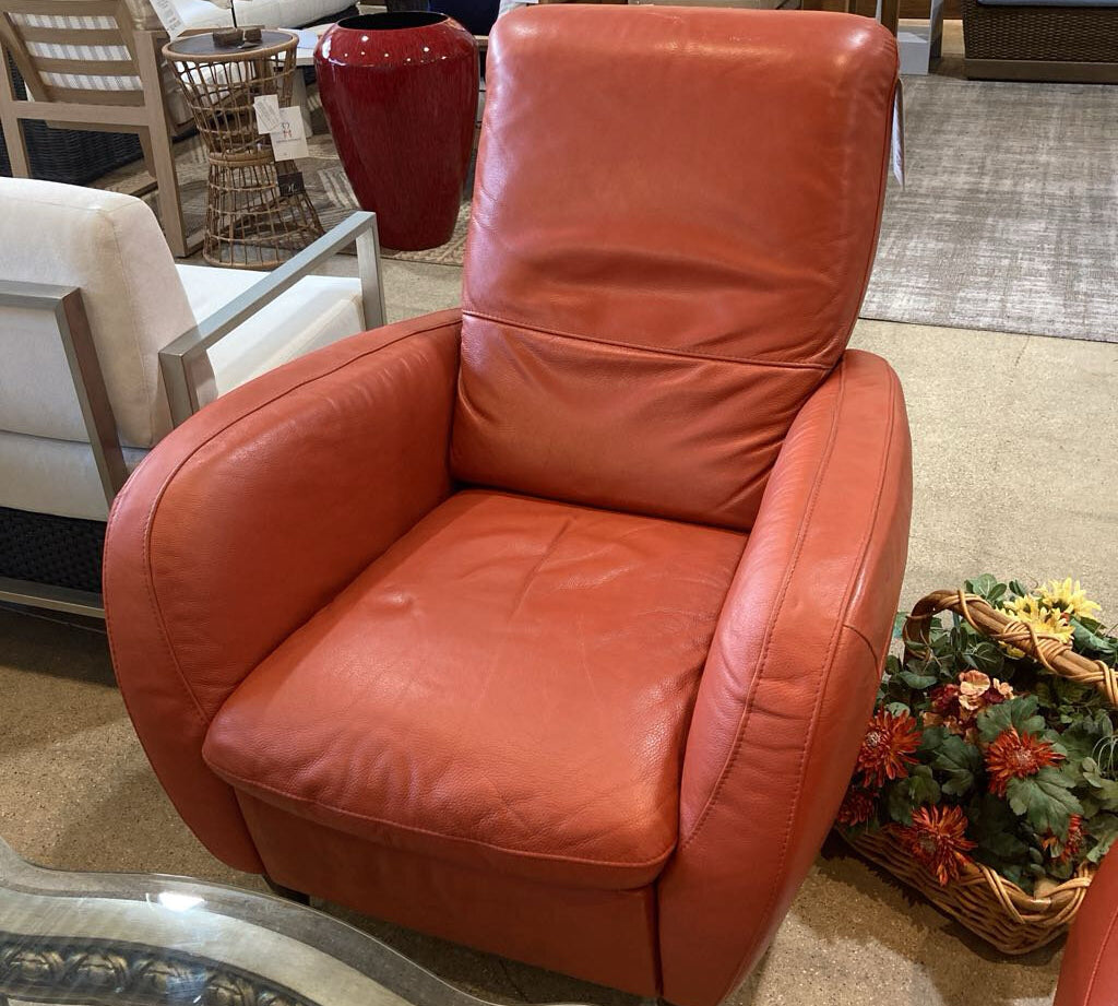 Italsofa Modernist Leather Pushback RECLINERS 34w35d39h