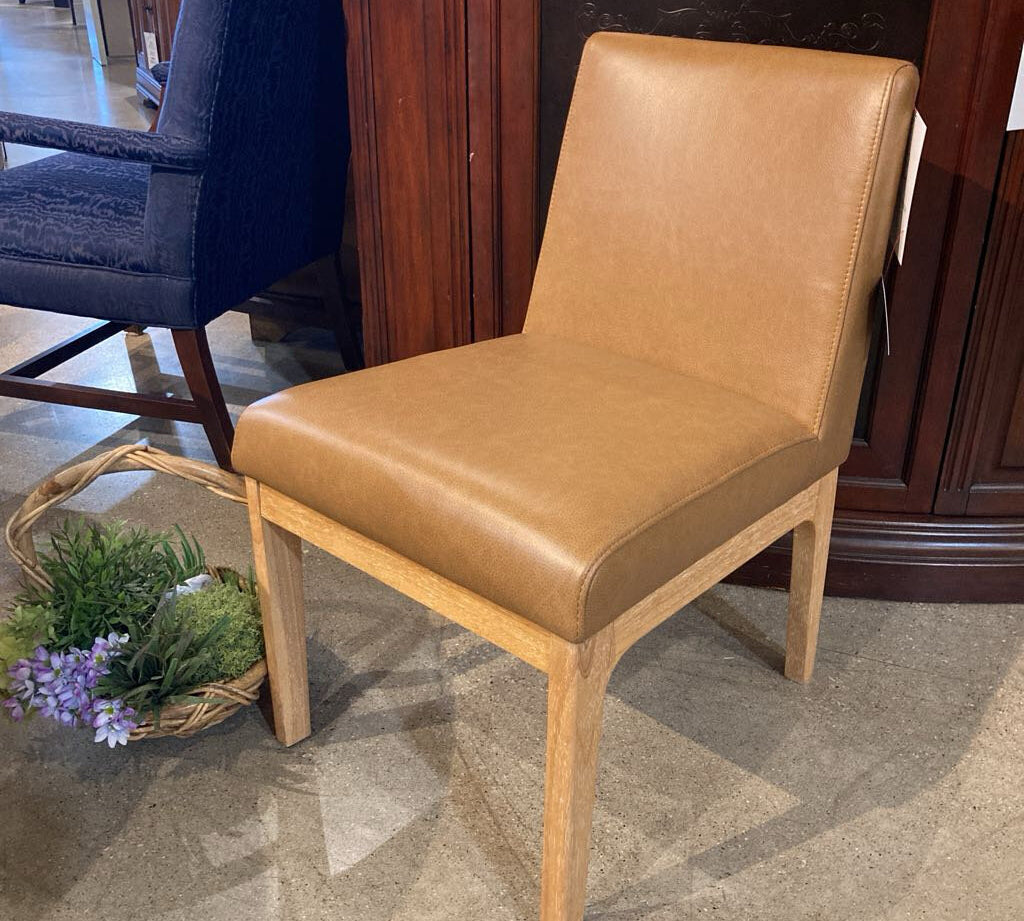 Casterly Elliot Leather DINING CHAIRS Caramel/Fawn 20w26d