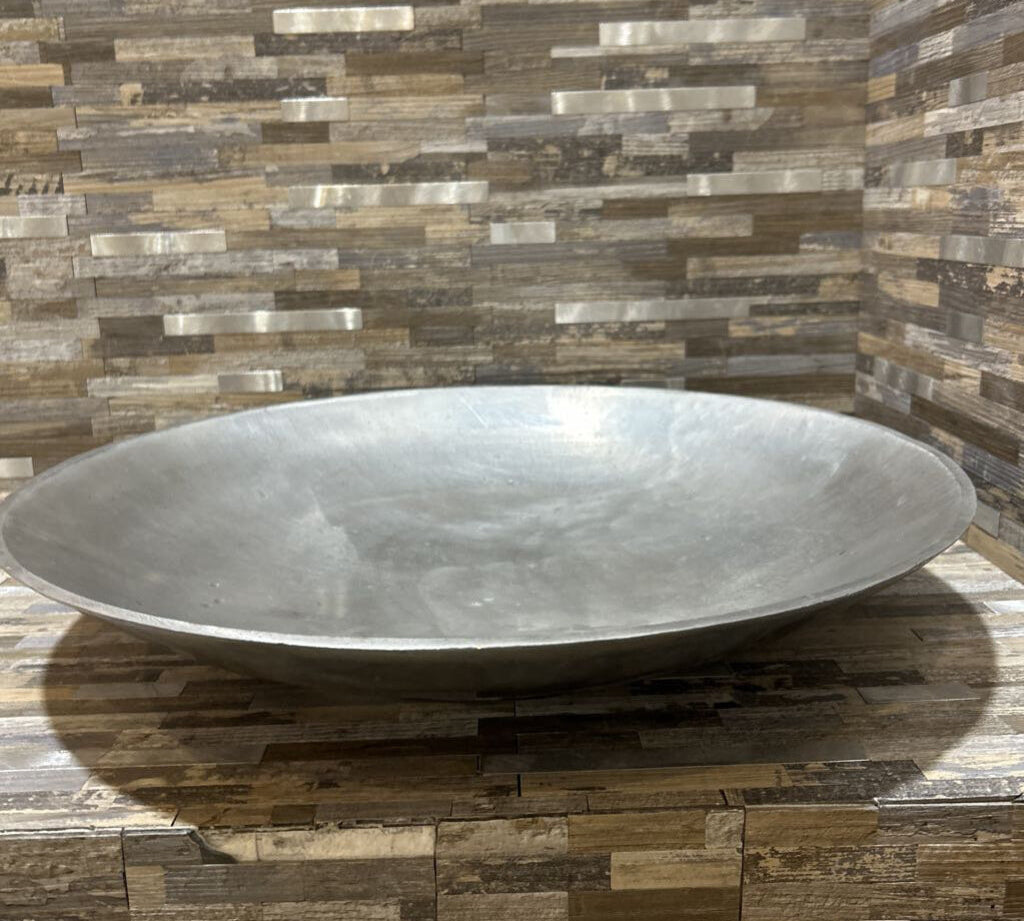Oversized Metal Bowl ACCESSORIES 18d2.5h