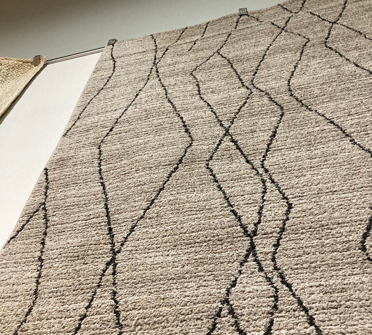 Surya Cozy Collection RUG 3'11"x5'7"