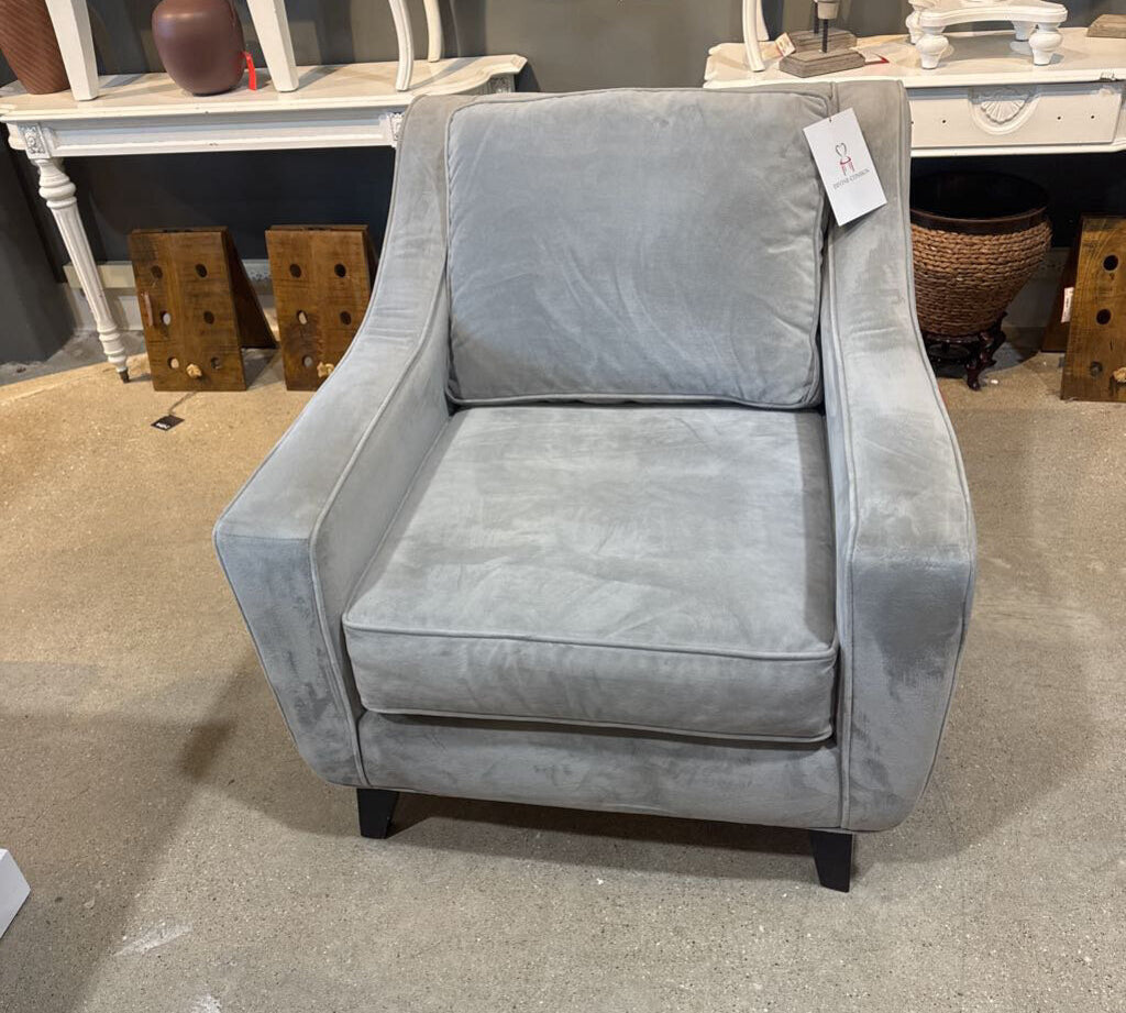 Velvet Curve-Arm Accent CHAIR Dove Gray 35w37d33h