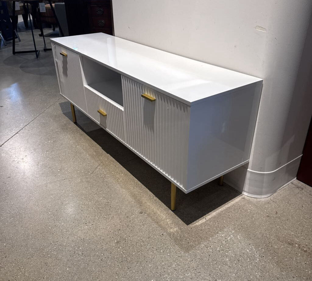 West Elm Quinn Collection Lacquer Finish MEDIA CONSOLE White 58Wx15.75Dx24H