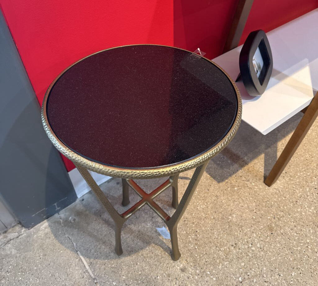 Flavio SIDE TABLE 16d23h