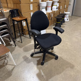 Ergonomic Adjustable Task Chair OFFICE CHAIRS Black 27w24d41h