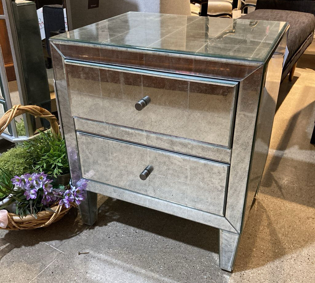 Restoration Hardware Beaumont Mirrored 2-Drawer NIGHTSTAND 20w16d23h