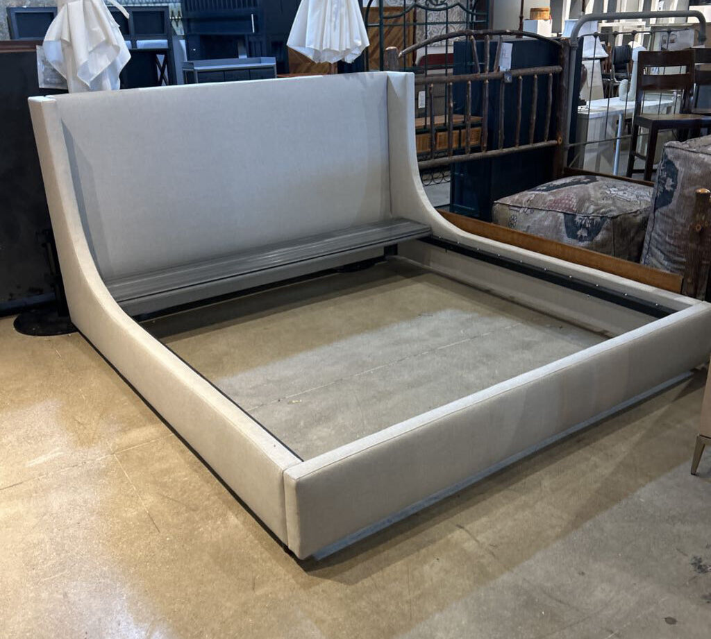 Room & Board Marlo Modern Fabric King Bed BEDS 82w90d46h