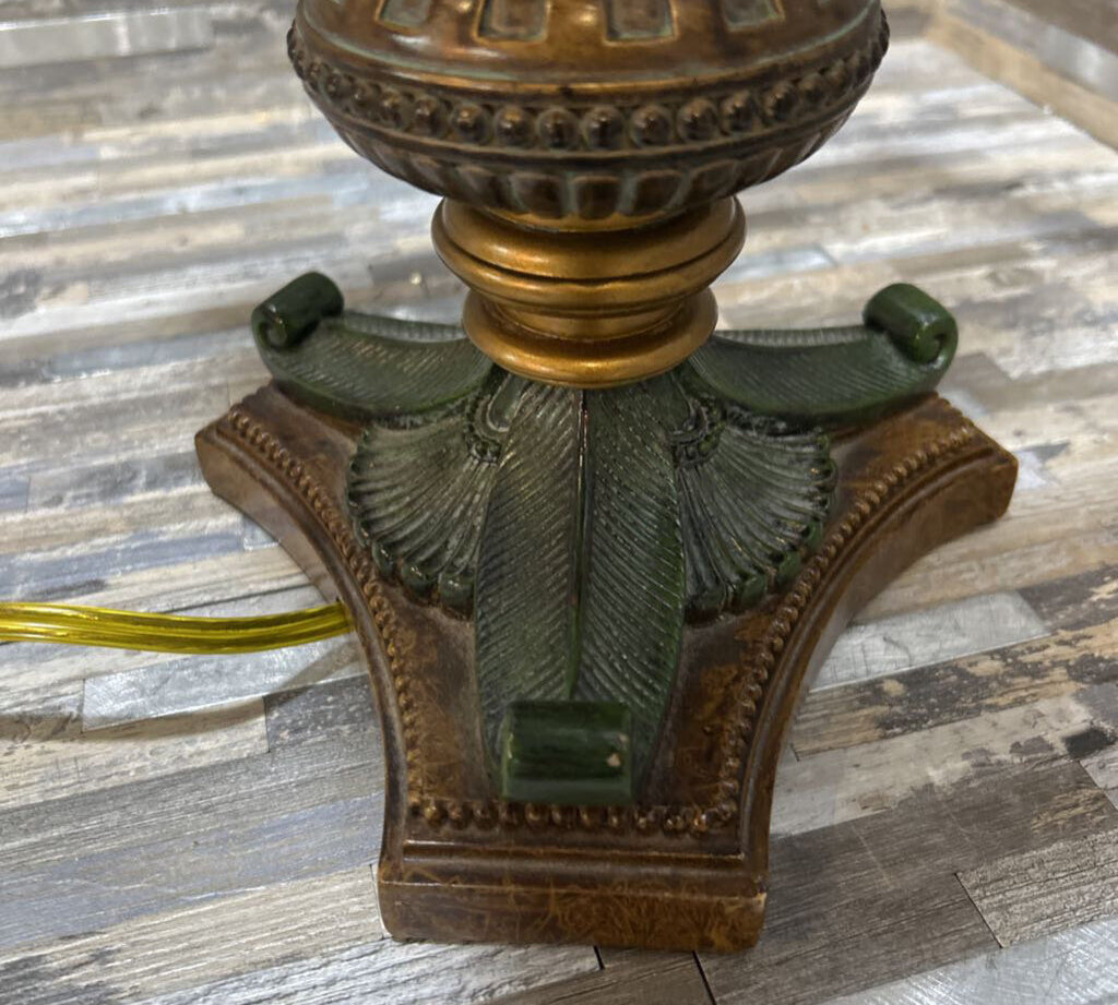 Vintage Bronze Base w/ Beaded Fringe Shade TABLE LAMP 10w10d28h