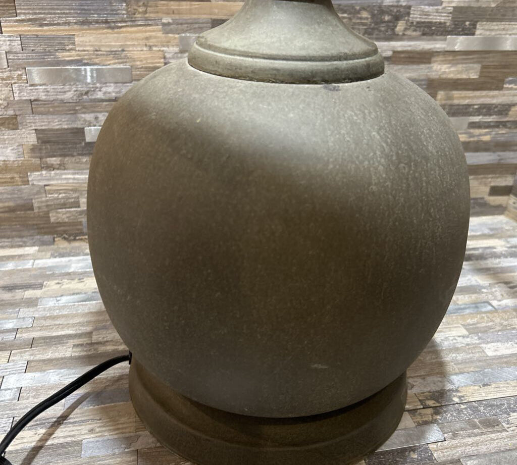 Textured Terracotta Base & Shade TABLE LAMP 13d22h