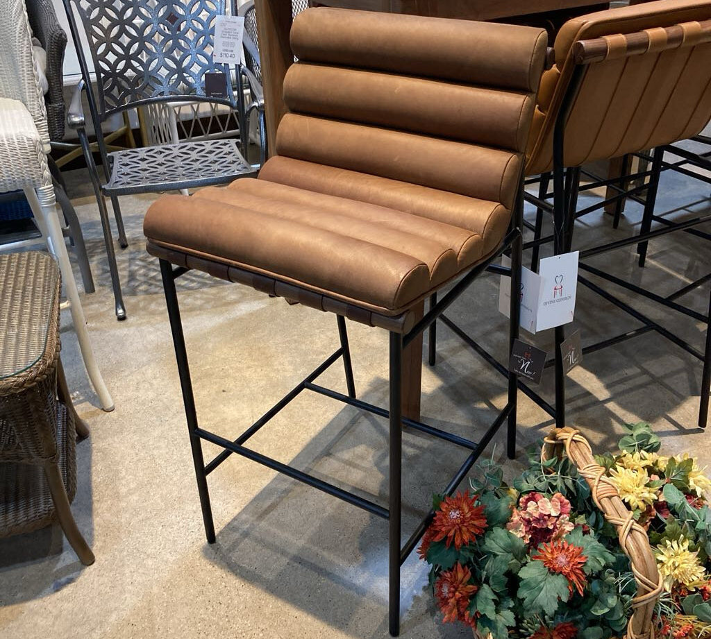 Denver Modern Vail Leather Bar Height BAR/COUNTER STOOL 19.5w24d39h