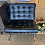 Knoll Barcelona Chair LOUNGE CHAIRS Black 31w30d30h