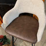 Desi Swivel Counter Height Boucle w/ Vegan Leather BAR/COUNTER STOOL 21.5Wx21Dx39.5H