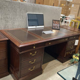 Sligh Furniture Executive Desk w/ Leather Bound Top Gold Leaf DESKS 72w36d30h