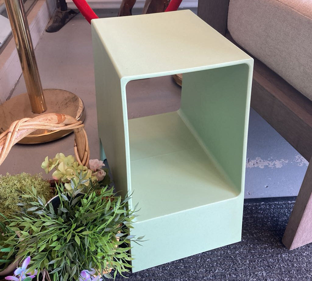 Tomo Side Table OUTDOOR Eco Green 16w10.5d17.5h