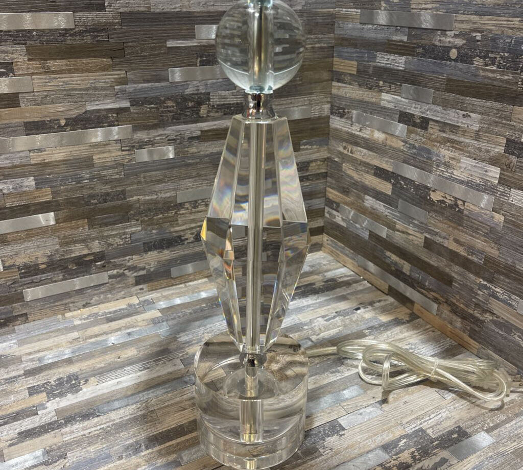 Solid Glass Base w/ Woven Interior Metallic Shade TABLE LAMP 12Wx24H