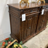French Renaissance Style Carved Oak BUFFET/SIDEBOARD 30w22d44h