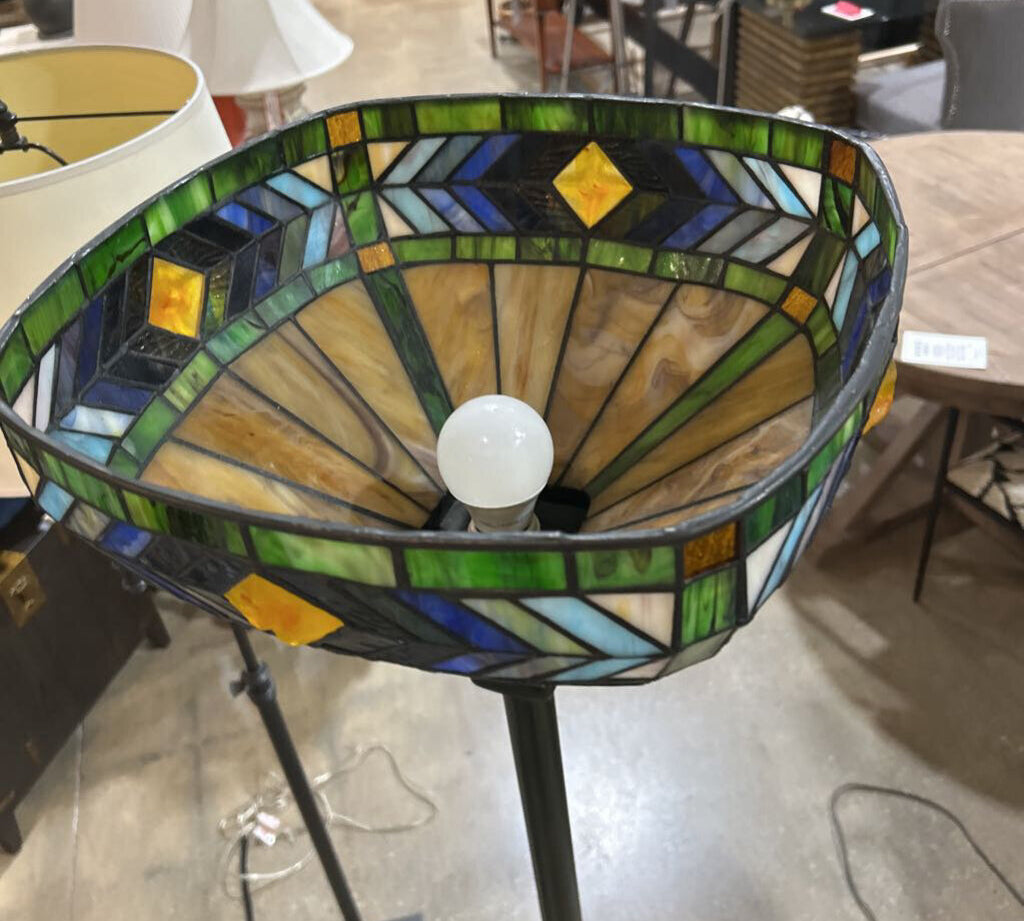 Tiffany Style Torchiere FLOOR LAMP 14w14d70h