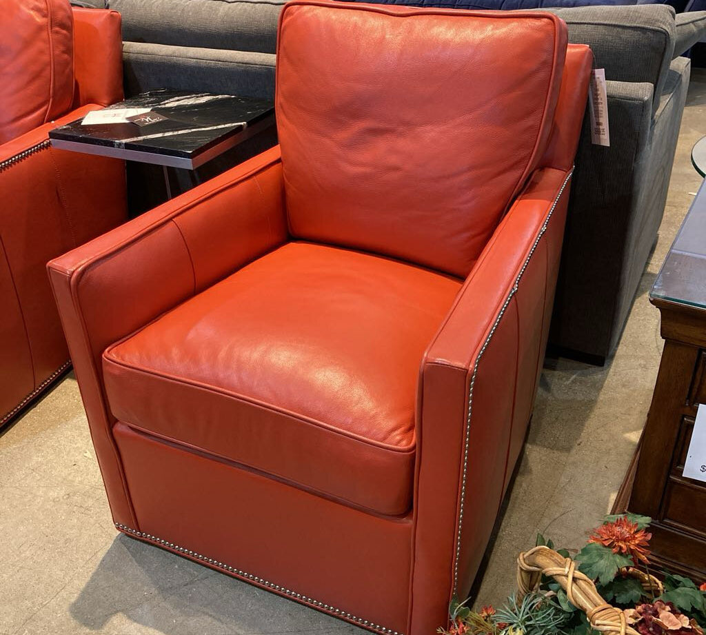 Vanguard Furniture Top Grain Leather Katie Swivel w/ Tack Head Accents CHAIR 30Wx34Dx33H