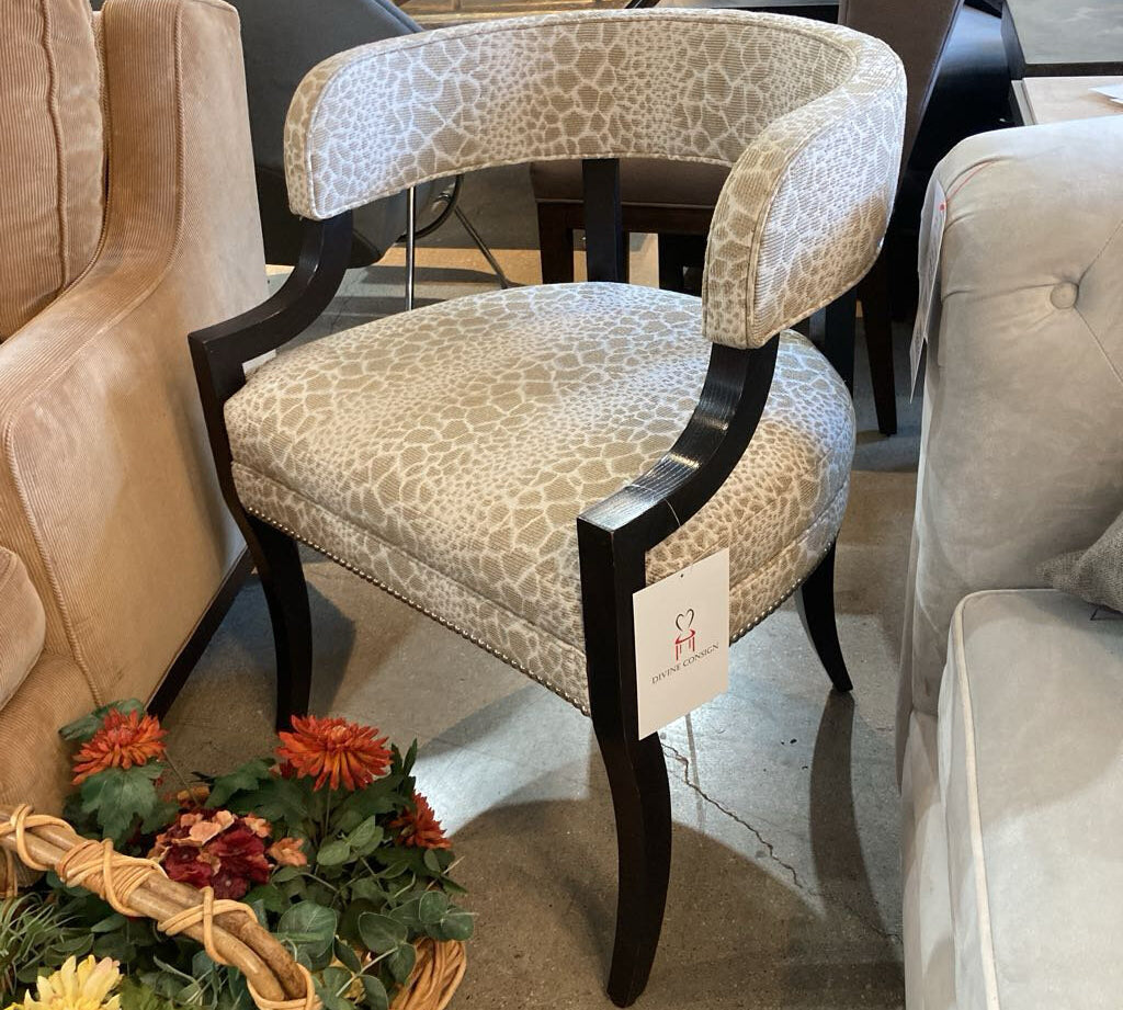 Vanguard Thom Filicia Otisco Curved Back CHAIR 24Wx23Dx31.5H
