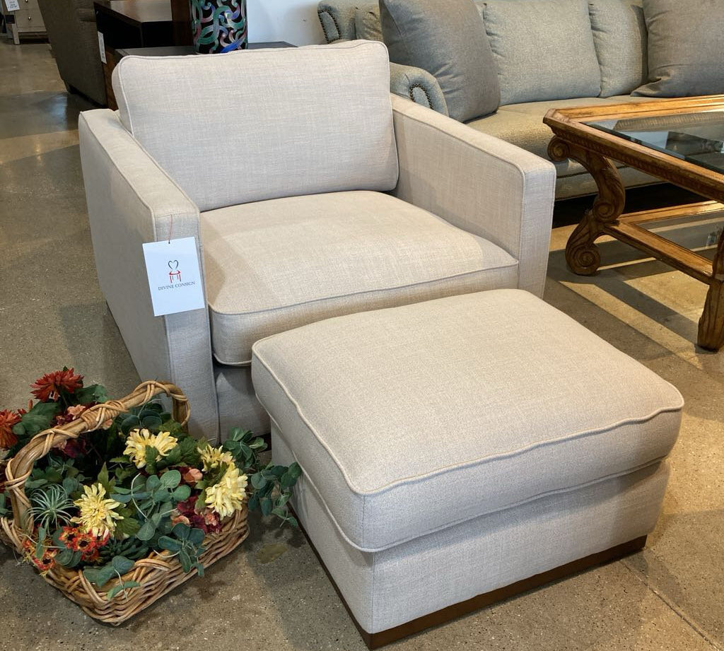 Jason Furniture Wide Upholstered Armchair w/ Ottoman CHAIR 38.5w38d25h