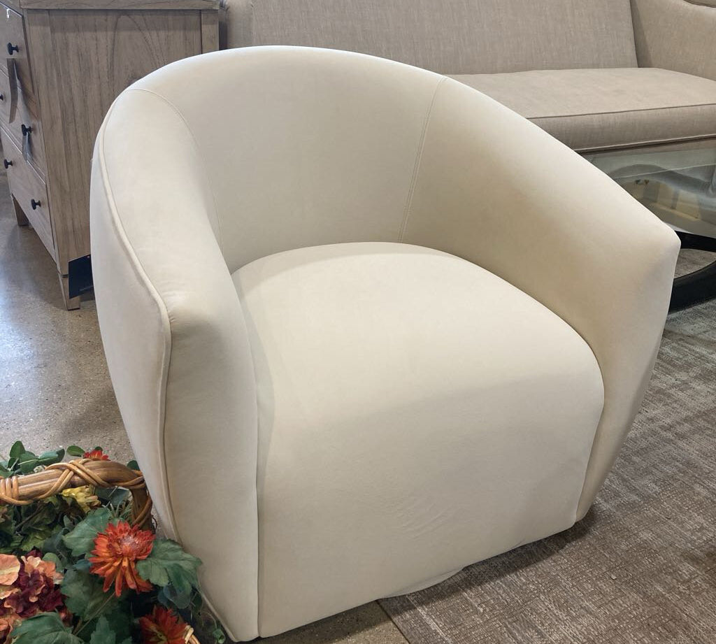TOV Furniture Jordan Performance Velvet Swivel Accent Chair LOUNGE CHAIRS Cream Velvet-Flat 32.5w30d29.5h
