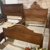 Walnut Victorian Full Bed BEDS 54w78d58h