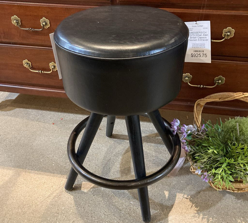 CB2 Joi Leather BAR/COUNTER STOOL Black 16d24h