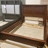 Traditional Panel Queen Bed BEDS 65.5w88d54h