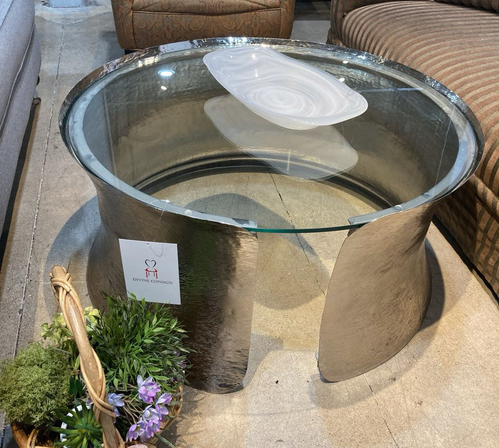 Global Views Cuff Plated Aluminum & Glass COFFEE/COCKTAIL TABLE 36d17h
