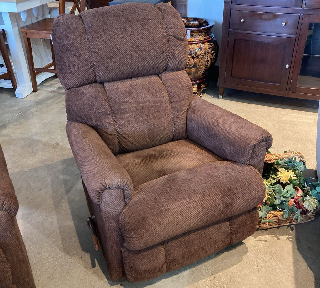 La-Z-Boy Fabric Rocking Manual Recliner RECLINERS Brown 32w33d38h