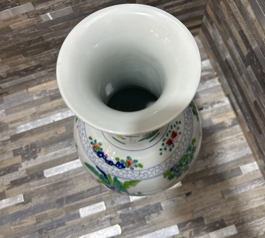 Chinese Porcelain Vase ACCESSORIES 7.5d13h