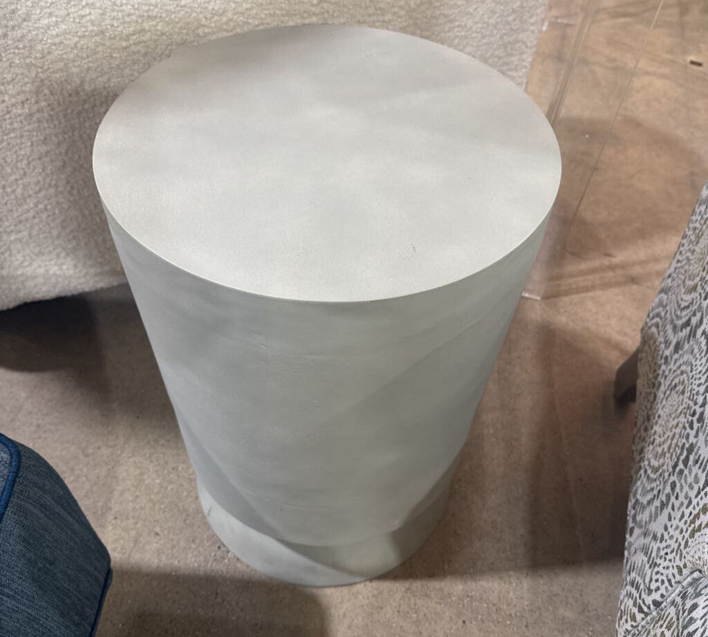 Four Hands Antonella Textured Matte SIDE TABLE 14.5d21h