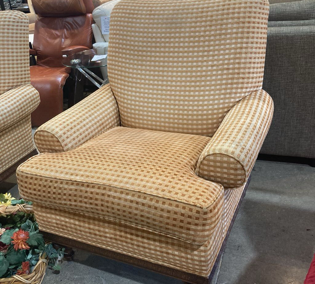 Kravet Furniture Fine Custom Check Pattern CHAIR 37Wx38Dx41H