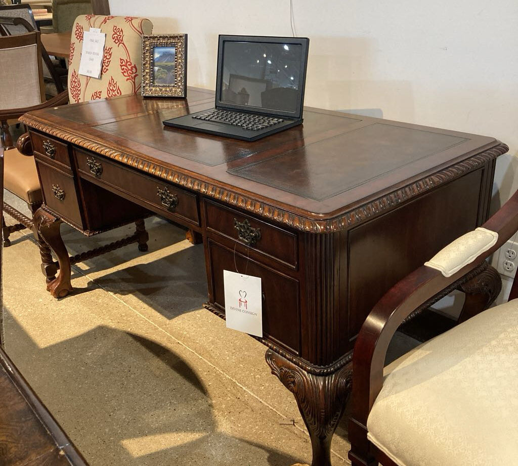 Seven Seas by Hooker Furniture 4-Drawer Claw Foot Executive Desk DESKS 60w30d30h