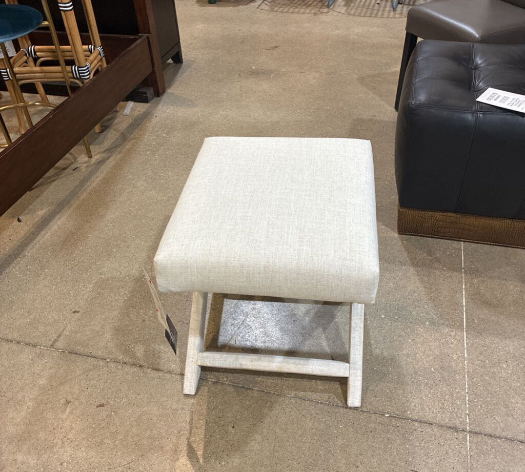 X-Cross Talc Linen BENCH 21w18d19h
