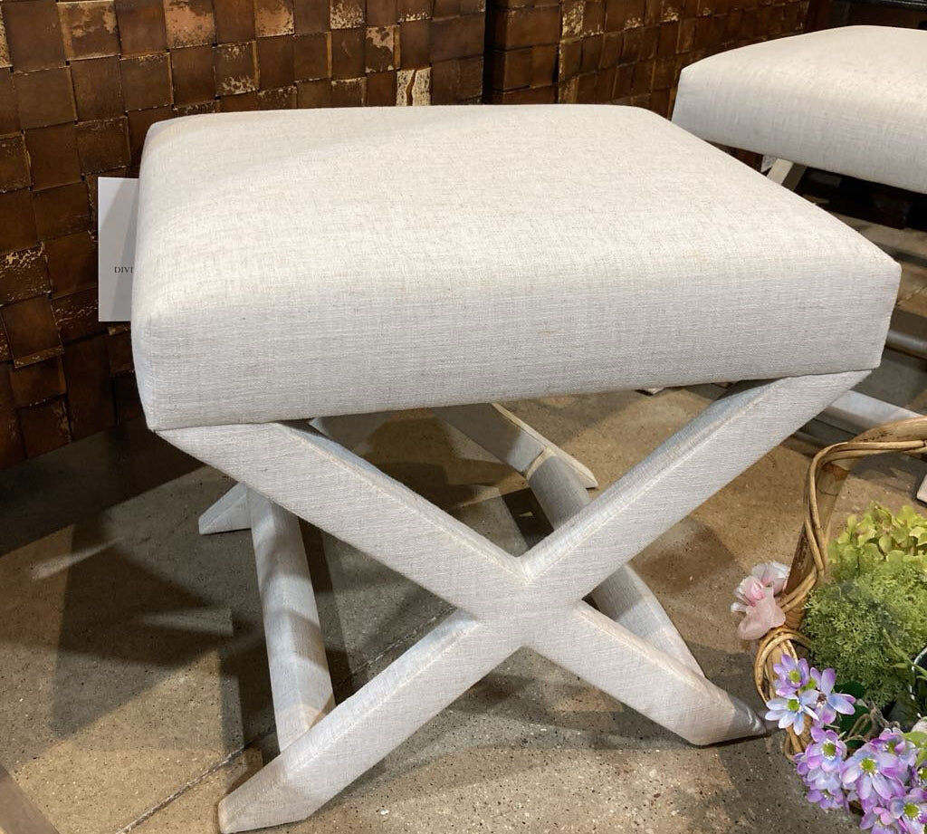X-Cross Talc Linen BENCH 21w18d19h