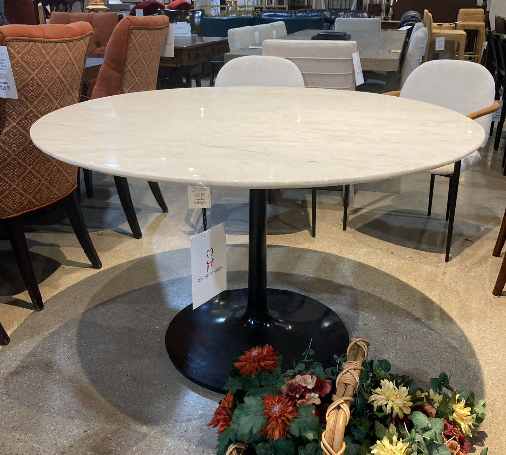 Crate & Barrel Nero Marble Top Pedestal DINING TABLE 48Wx30H