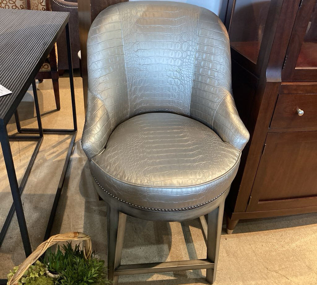 Old Hickory Tannery Ashton Counter BAR/COUNTER STOOL 24.5w26d40h