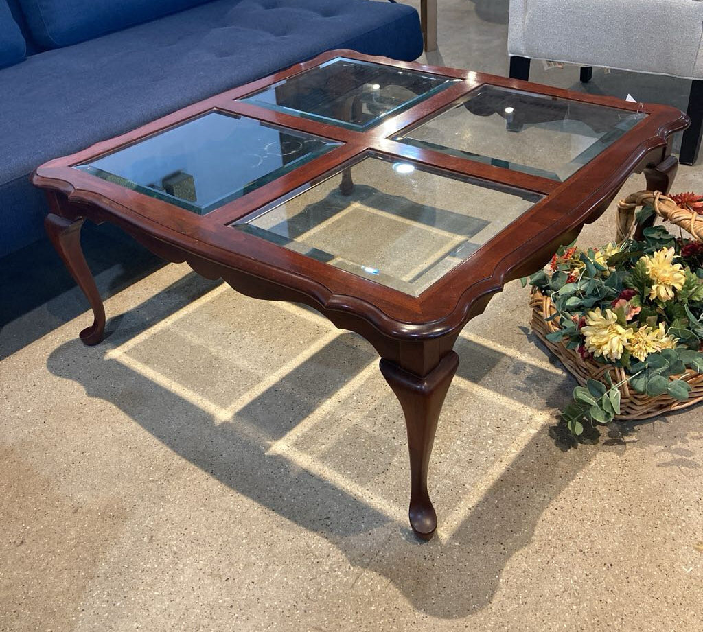 Pennsylvania House Cherry Glass Top COFFEE/COCKTAIL TABLE 38w38d17h