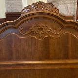 Traditional Solid Wood Four-Poster Queen Bed BEDS 63w88d67h