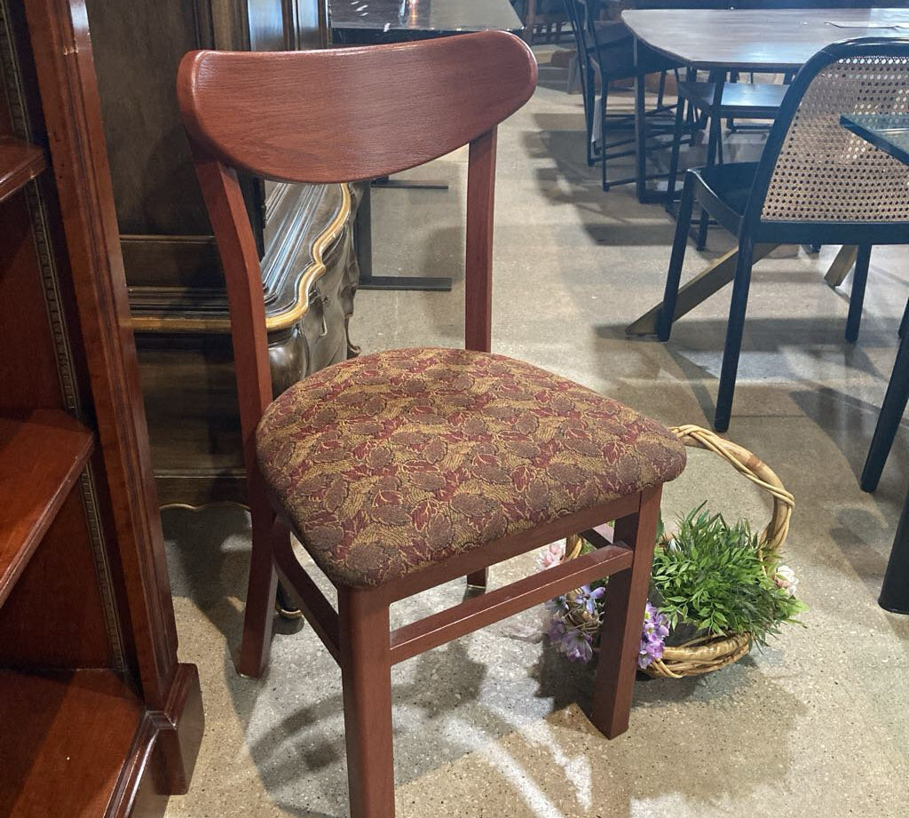 Kidney Back Traditional Metal Accent Chair CHAIR 19w18d35h