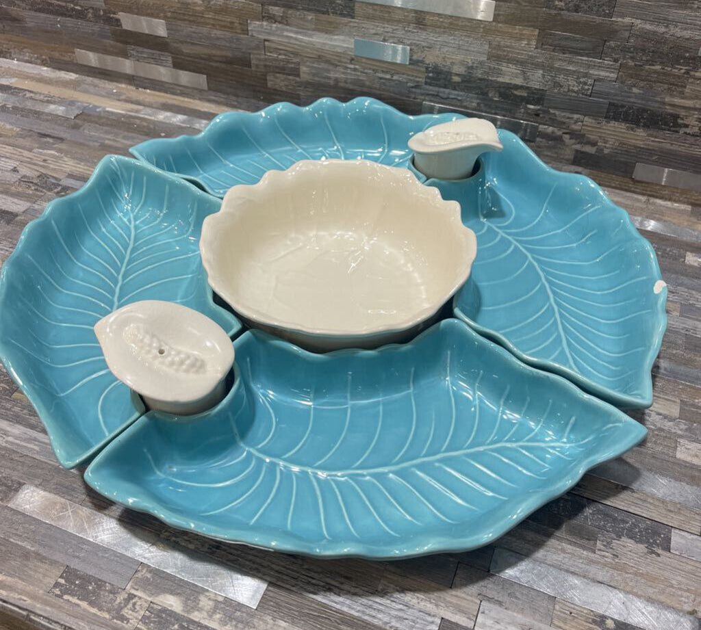 7pc Vintage California Pottery Serving Set ACCESSORIES Turquoise 16Wx3H gross measurement
