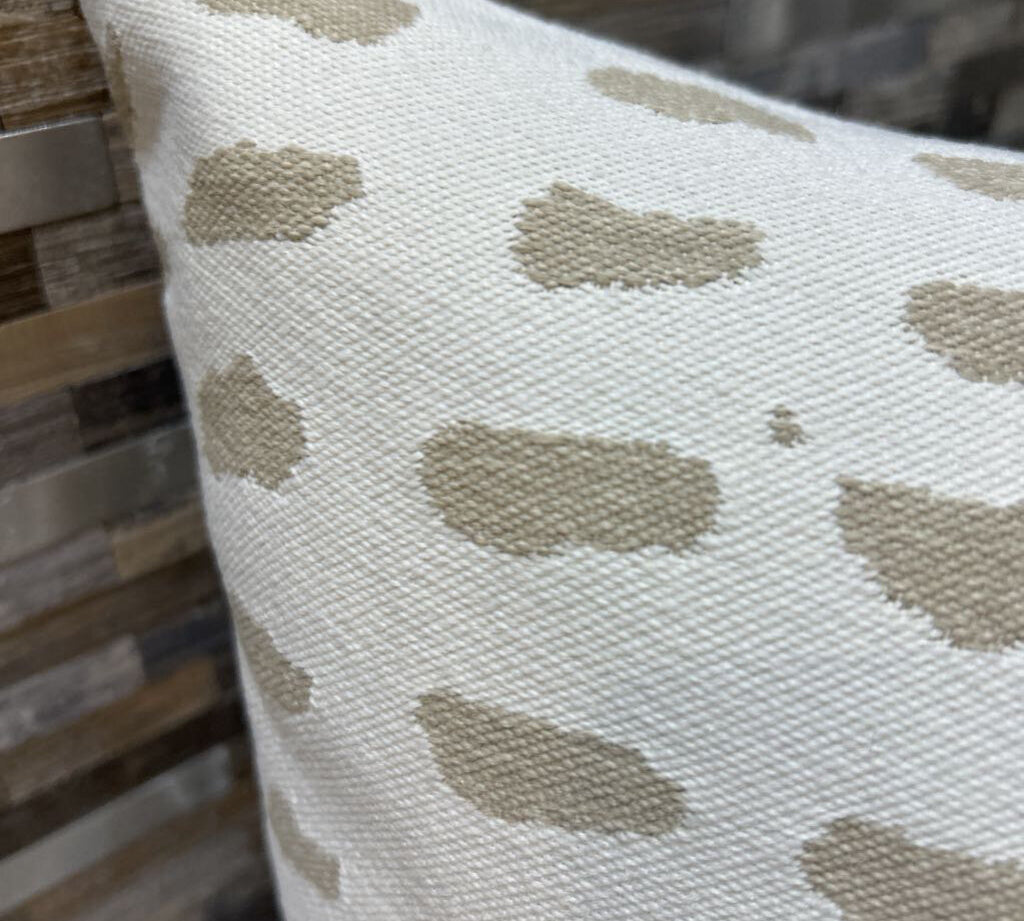 White Dots Outdoor Lumbar Pillow ACCESSORIES 24x16