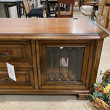 Walter E. Smithe Traditional Solid Wood 2-Drawer MEDIA CONSOLE 68w28d27h