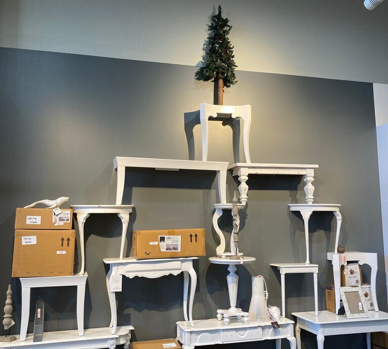 14pc Custom Display Tables FURNITURE White