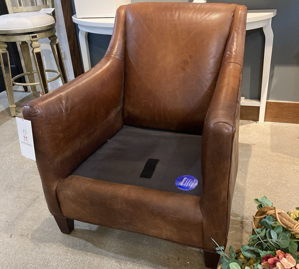 Leather Armchair CHAIR 30w31d34h