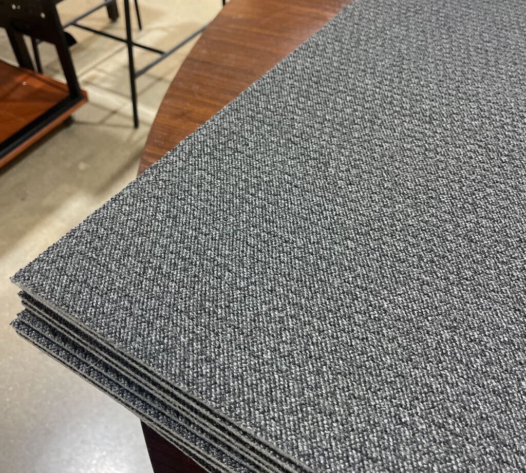 Kinetex 27pc Lot Carpet Squares - 24" RUG 24Wx24H