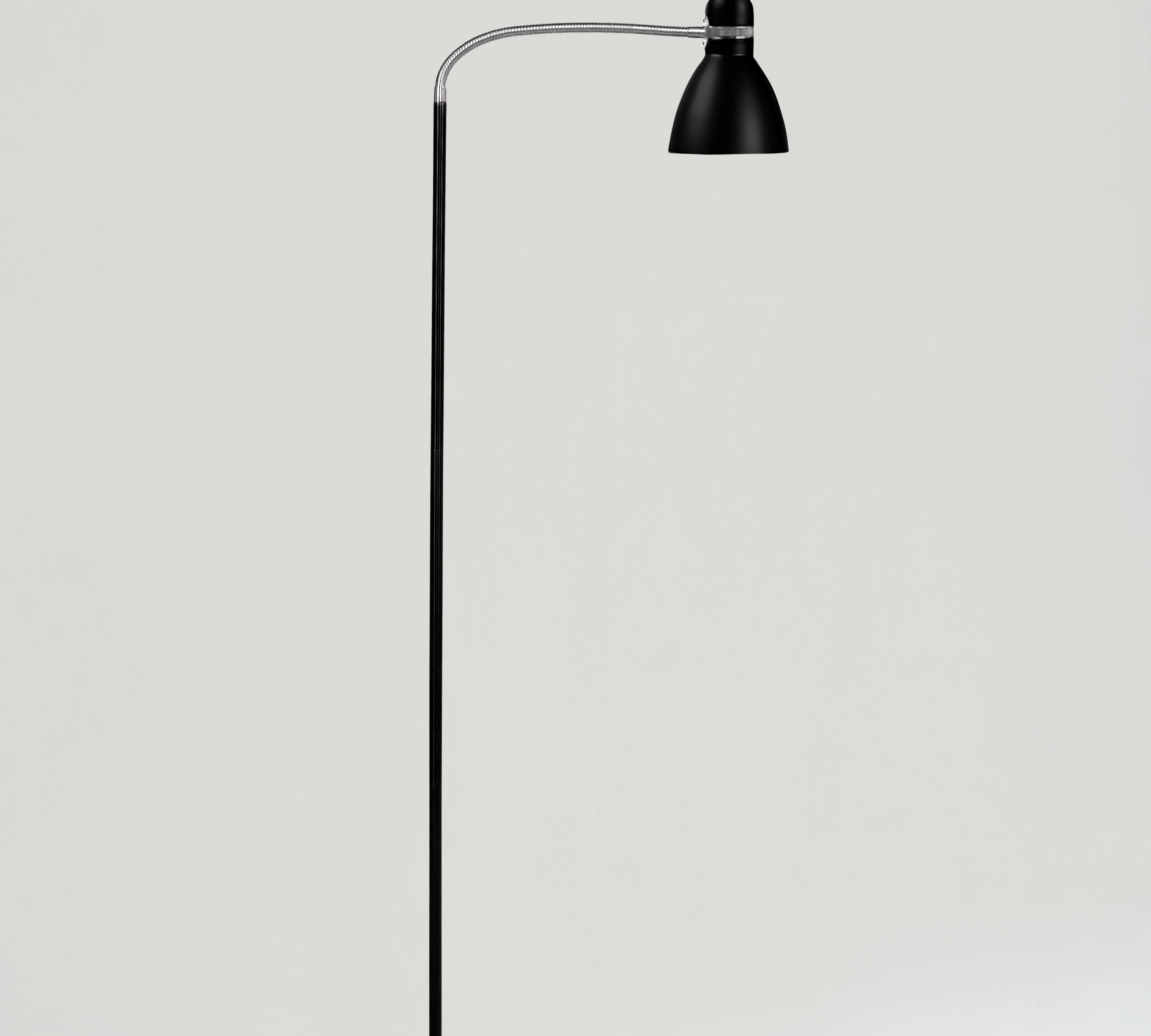 Avery Floor Lamp